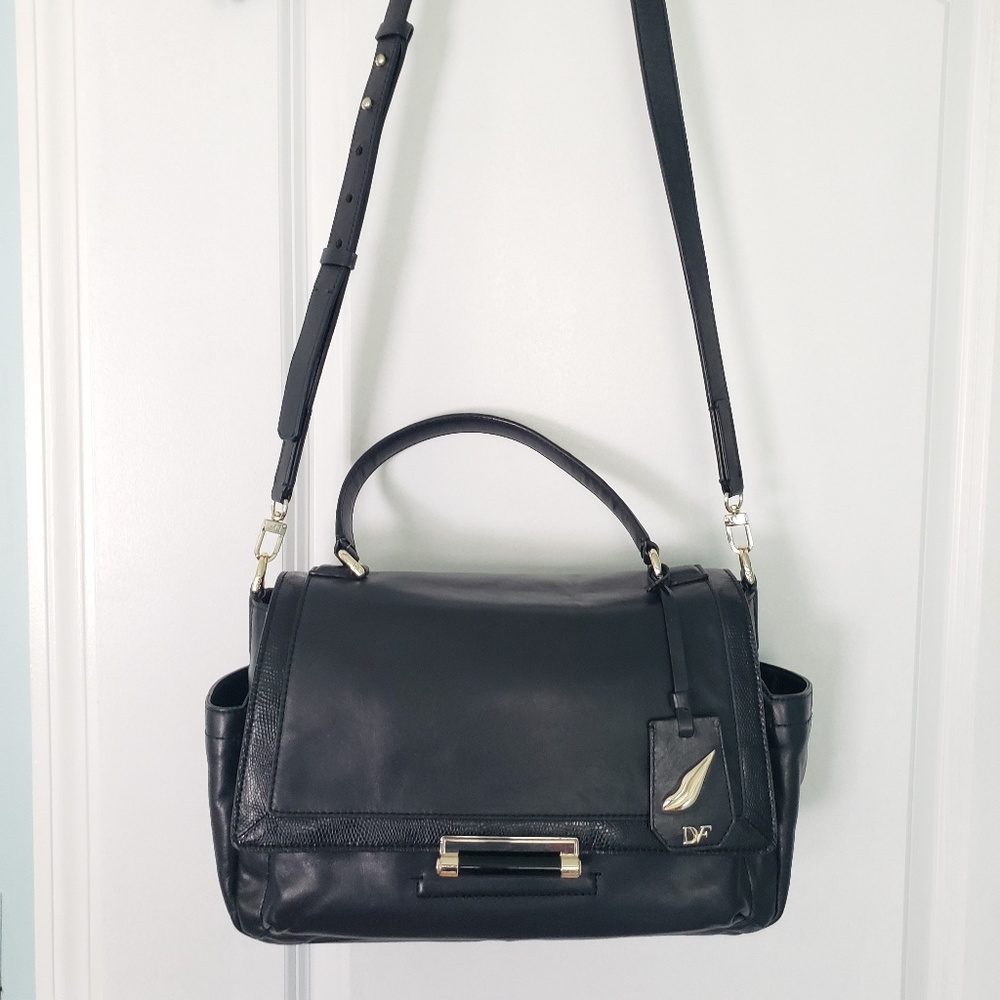Moving Sale💫 Diane Von Furstenberg black leather satchel